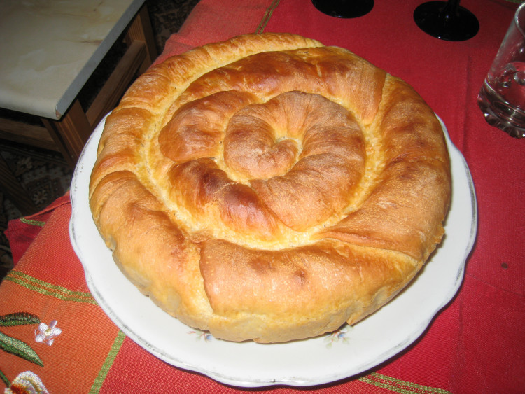 Грецький новорічний пиріг Васіліпіта