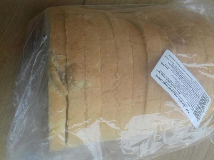 В Мелітополі продають "волосатий" хліб  - фото 1