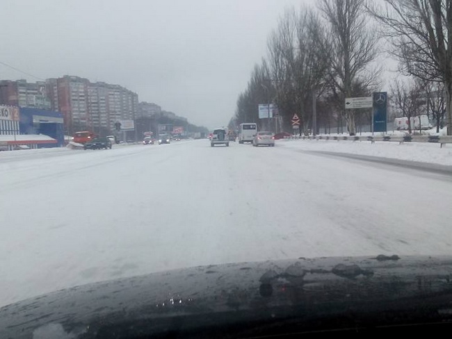 Дніпропетровськ засипає снігом - фото 6