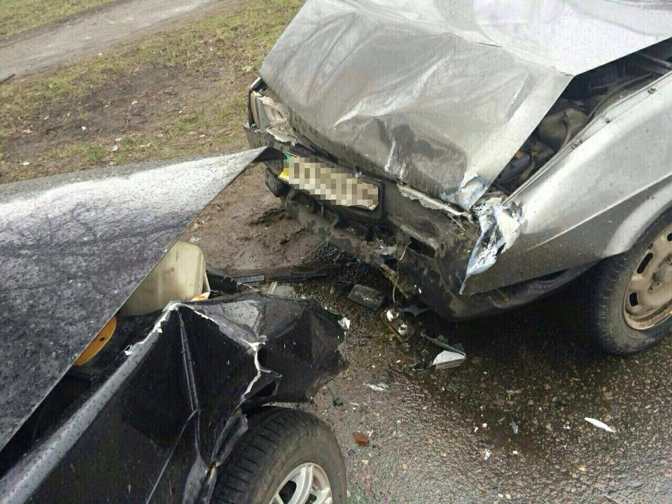 ДТП у Харкові: водія підвела мокра дорога  - фото 1