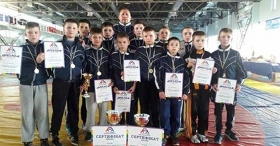 Юні конотопські борці перемогли на всеукраїнських змаганнях - фото 1