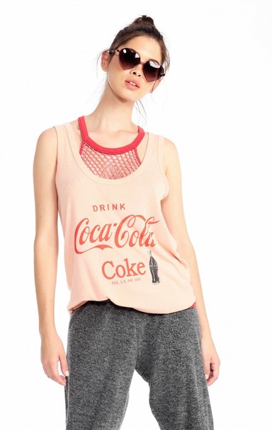 Coca-Cola представила колекцію одягу - фото 4