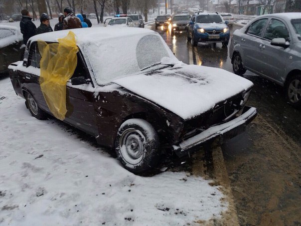 Водії стали першими жертвами снігу в Харкові - фото 1