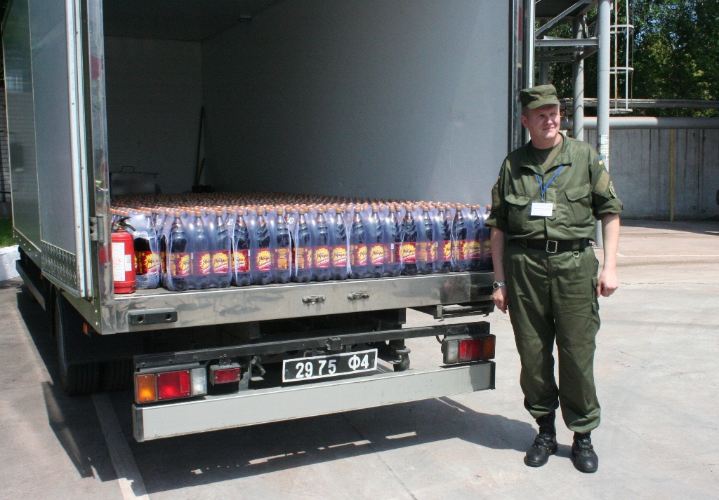 Завод із Запоріжжя передасть військовим 10 тонн квасу - фото 1