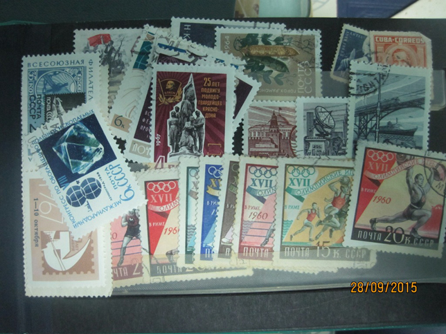 Російському "філателісту" не вдалося вивезти з Сумщини колекцію раритетних марок - фото 3