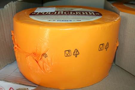 У Росії дефіцит сиру: спецслужби крадуть його на Харківщині  - фото 1