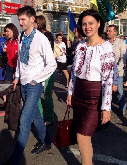 Більше 500 людей пройшли Сєвєродонецьком у параді вишиванок (ФОТО)  - фото 5