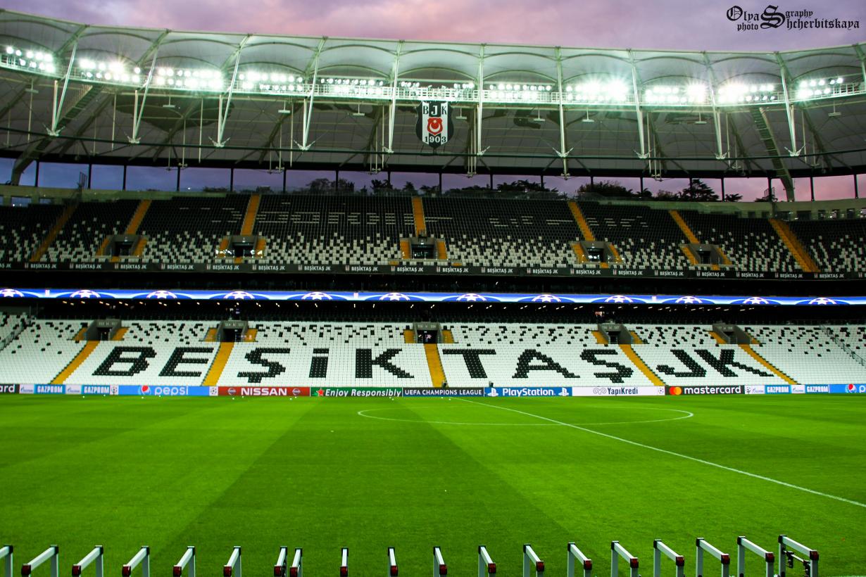 Як "Динамо" потренувалося в Стамбулі на красені-стадіоні - фото 2