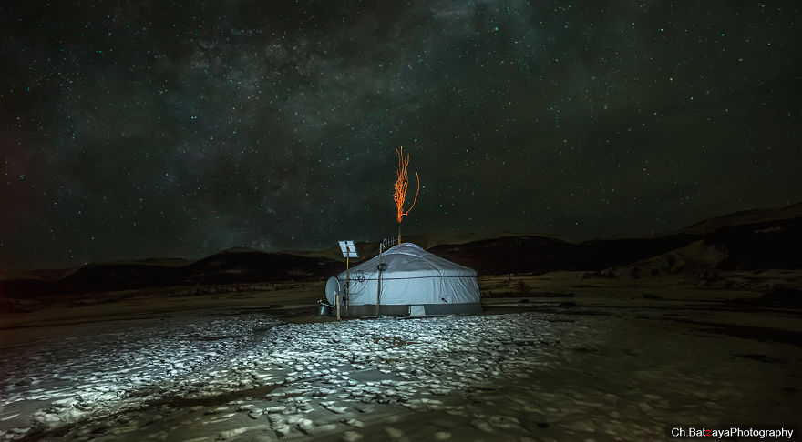 Як виглядає монгольська пустеля взимку  - фото 3