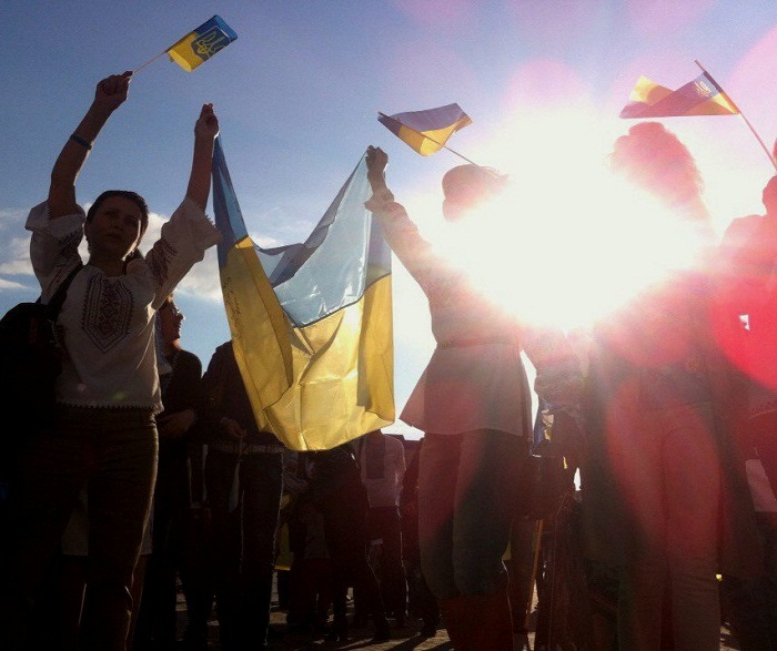 Більше 500 людей пройшли Сєвєродонецьком у параді вишиванок (ФОТО)  - фото 1