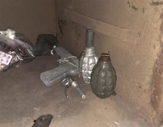 Житель Кропивниччини зберігав удома наркотики, зброю і боєприпаси - фото 3