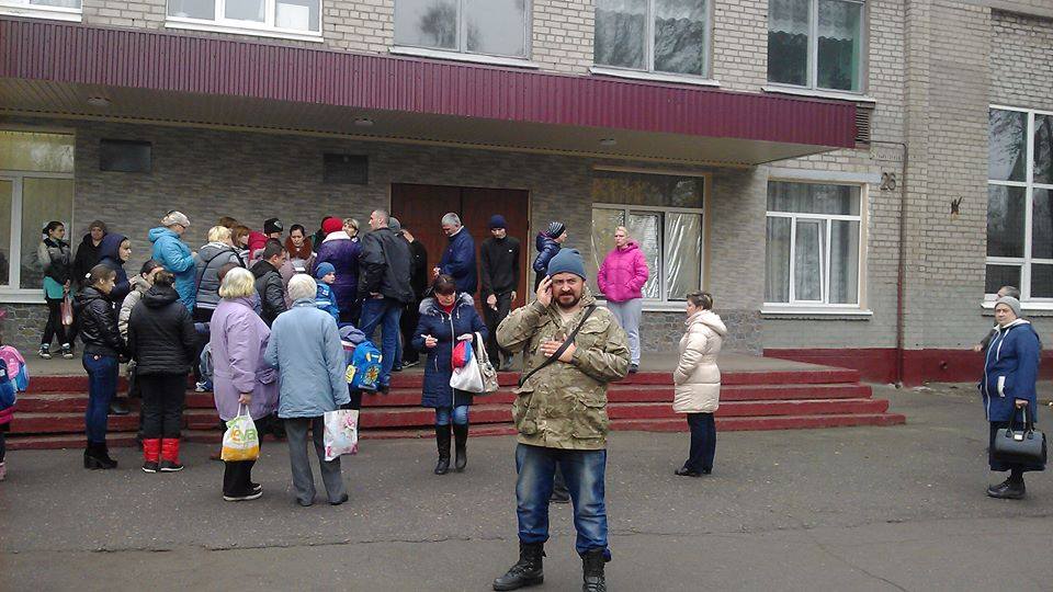 Запорізькі АТОшники віддали свої гроші хворій переселенці з Донецька - фото 1