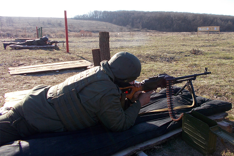 Харківські гвардійці постріляли у зоні АТО (ФОТО)  - фото 1