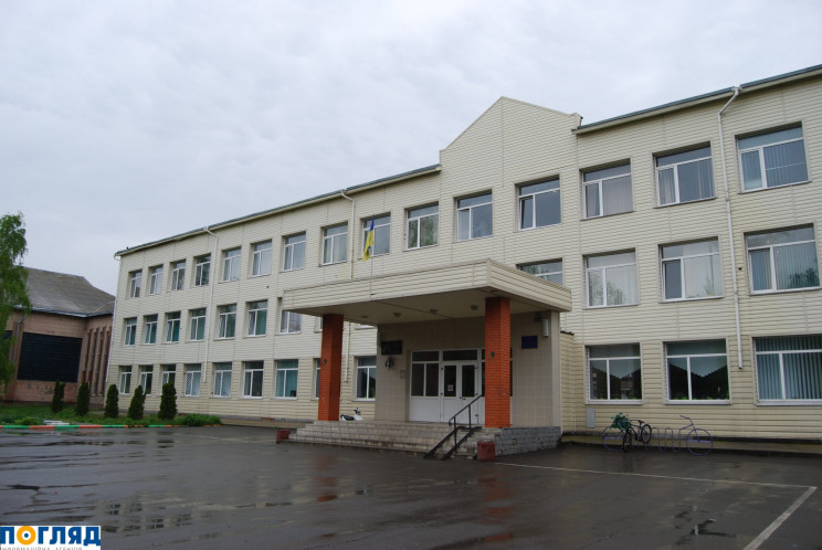 Школи Калинівської ОТГ закривають на кар…