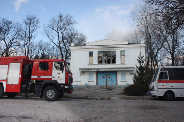 "Сожгли": Сгорел бывший клуб в Новоникол…