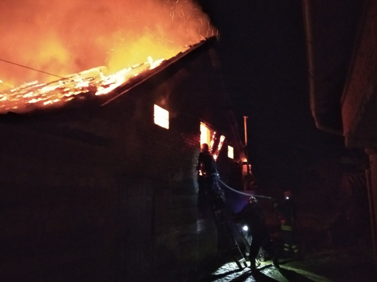 Вогнеборці ліквідували пожежу в господар…