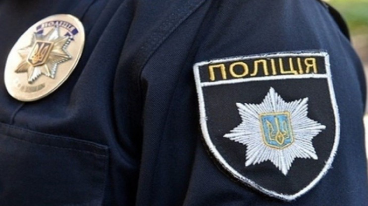 В Киеве полиция угомонила хулиганов с по…