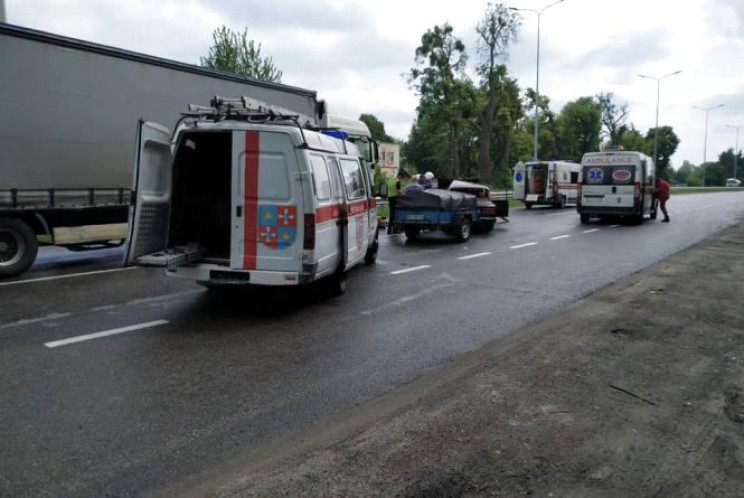 У селі під Вінницею сталася моторошна ав…