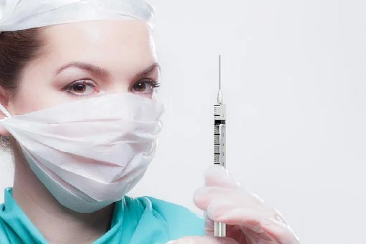 В Украине производителей вакцин и медико…