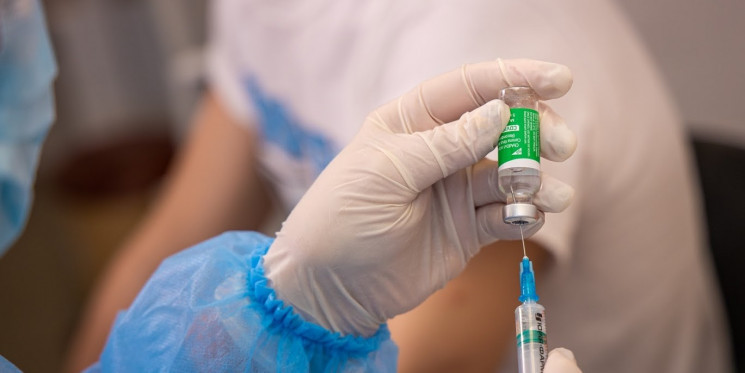 На Днепропетровщине за сутки вакцину пол…