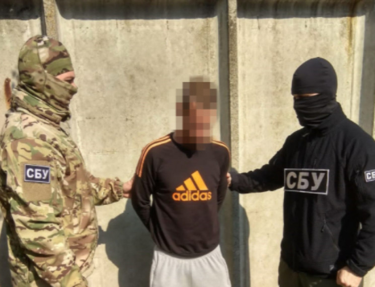 На Луганщині затримали бойовика, який шт…