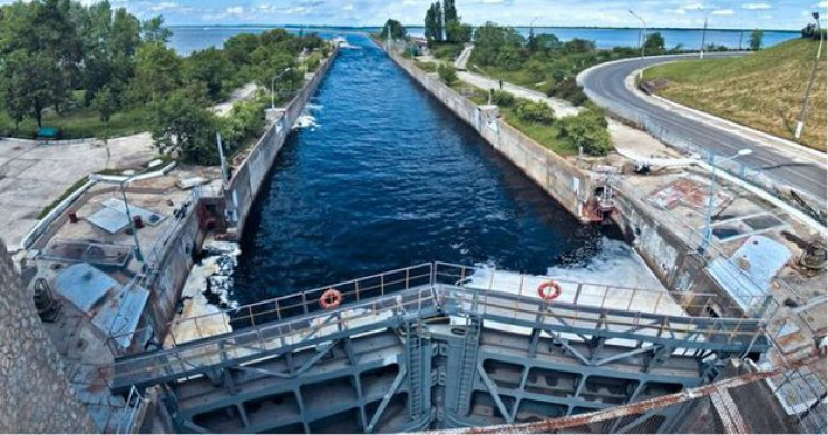 У Херсонській області через Каховський ш…