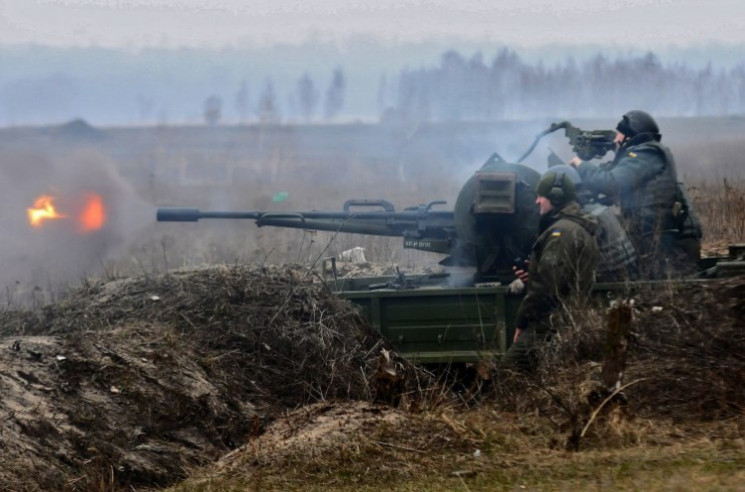 У Києві за добу ліквідували близько 60 д…