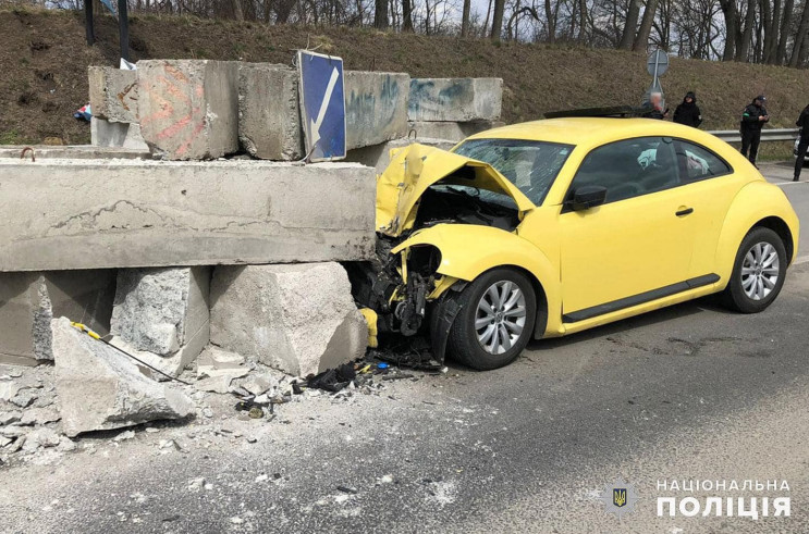 На Хмельниччині в ДТП травмувалася харкі…