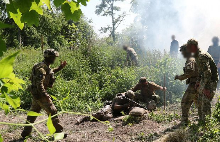 У Мар'їнці та Авдіївці загострилася ситу…