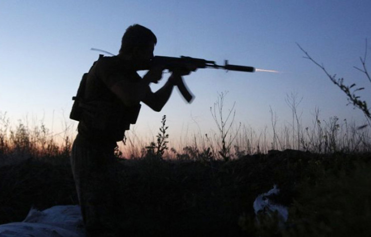 Боевики на Донбассе утром обстреляли ВСУ…