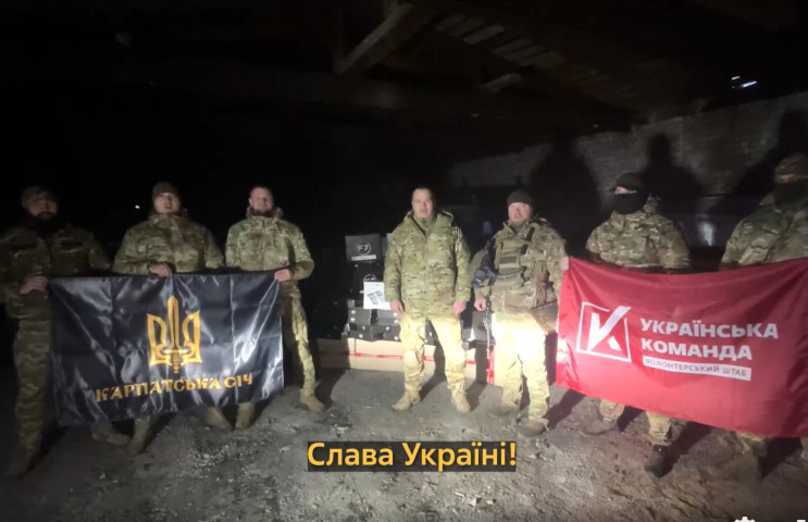 "Українська команда" привезла дрони-камі…