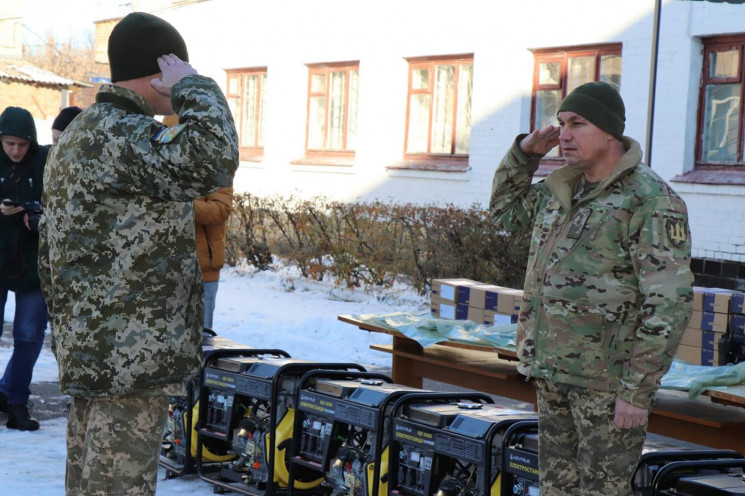 Полтавским военным вручили новое оборудо…